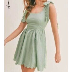 NWT Amable By Mable Anthropologie Green Ribbon Shoulders Mini Dress Size Medium
